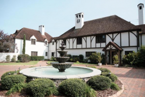 Duncraig Manor